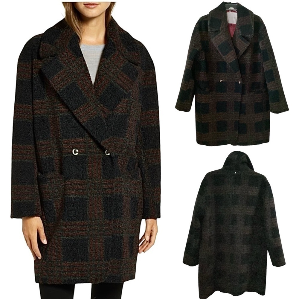 SOLD.  Studios Glen Plaid Berber Coat Oversized Teddy Pea Coat Women’s Sz S to M